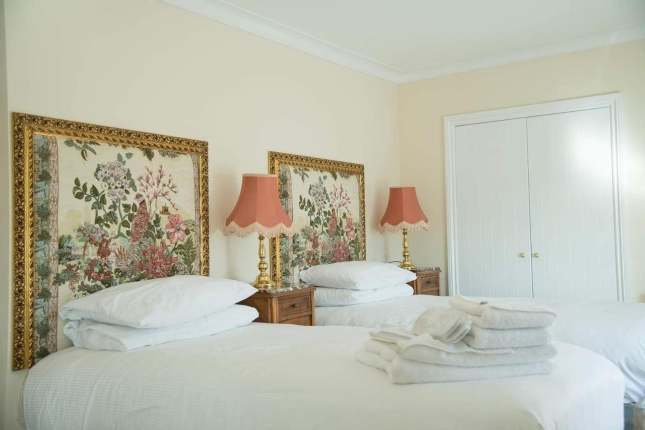 The Royal Bed and Breakfast Barmouth Eksteriør billede