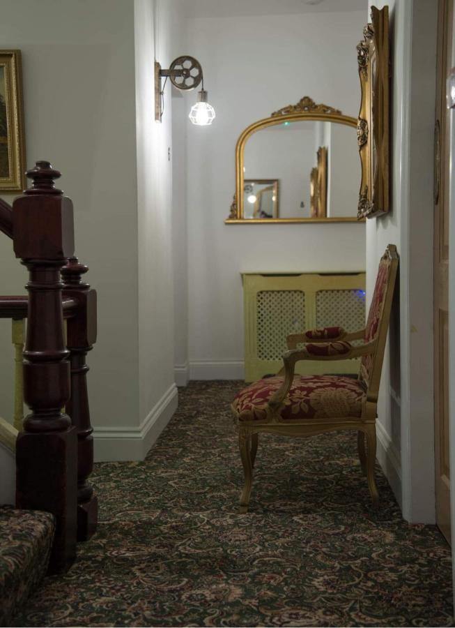 The Royal Bed and Breakfast Barmouth Eksteriør billede